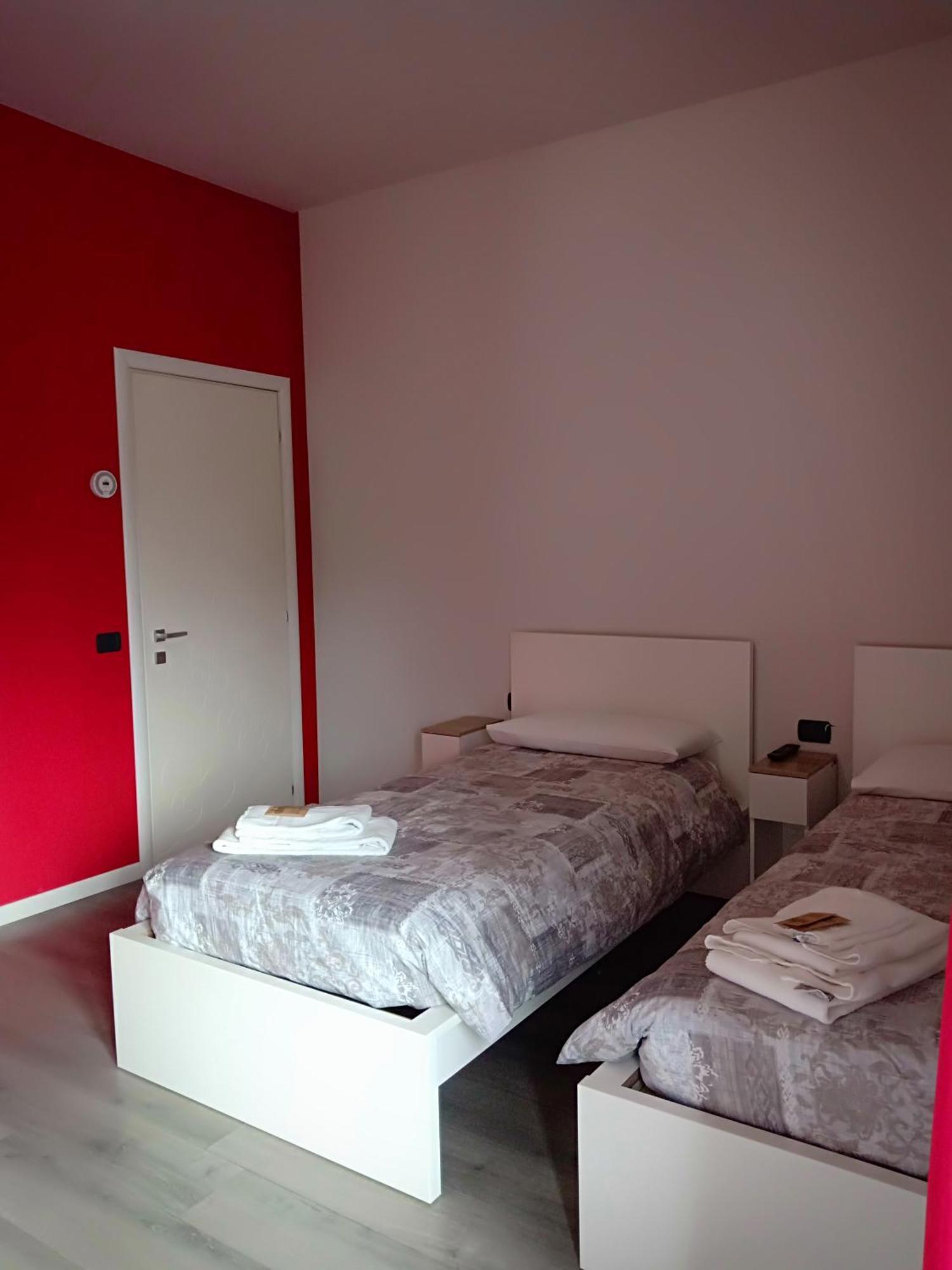 Le Stanze Di Marco Bed & Breakfast Monza Exterior photo